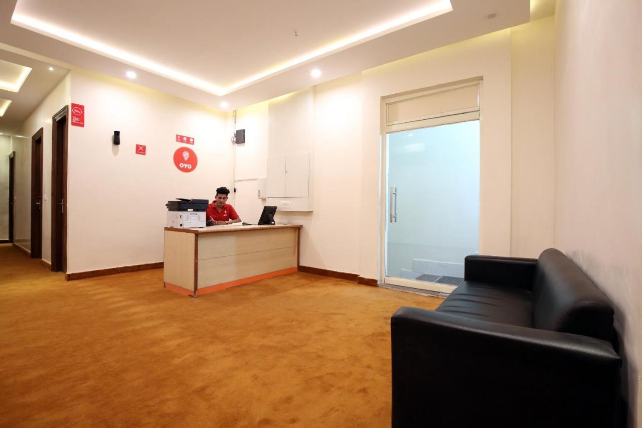 Oyo 9159 Hotel Royal Woodslark Zirakpur Exteriér fotografie