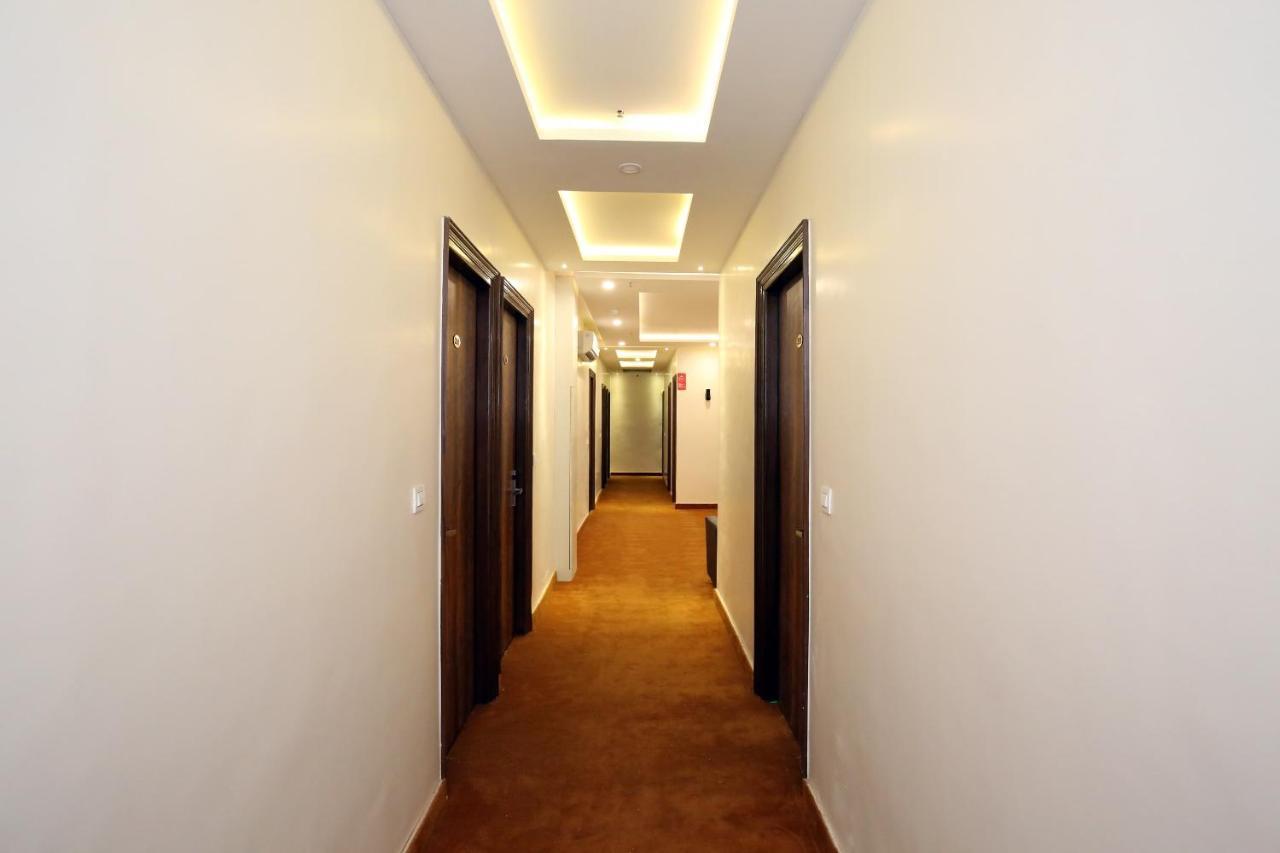 Oyo 9159 Hotel Royal Woodslark Zirakpur Exteriér fotografie